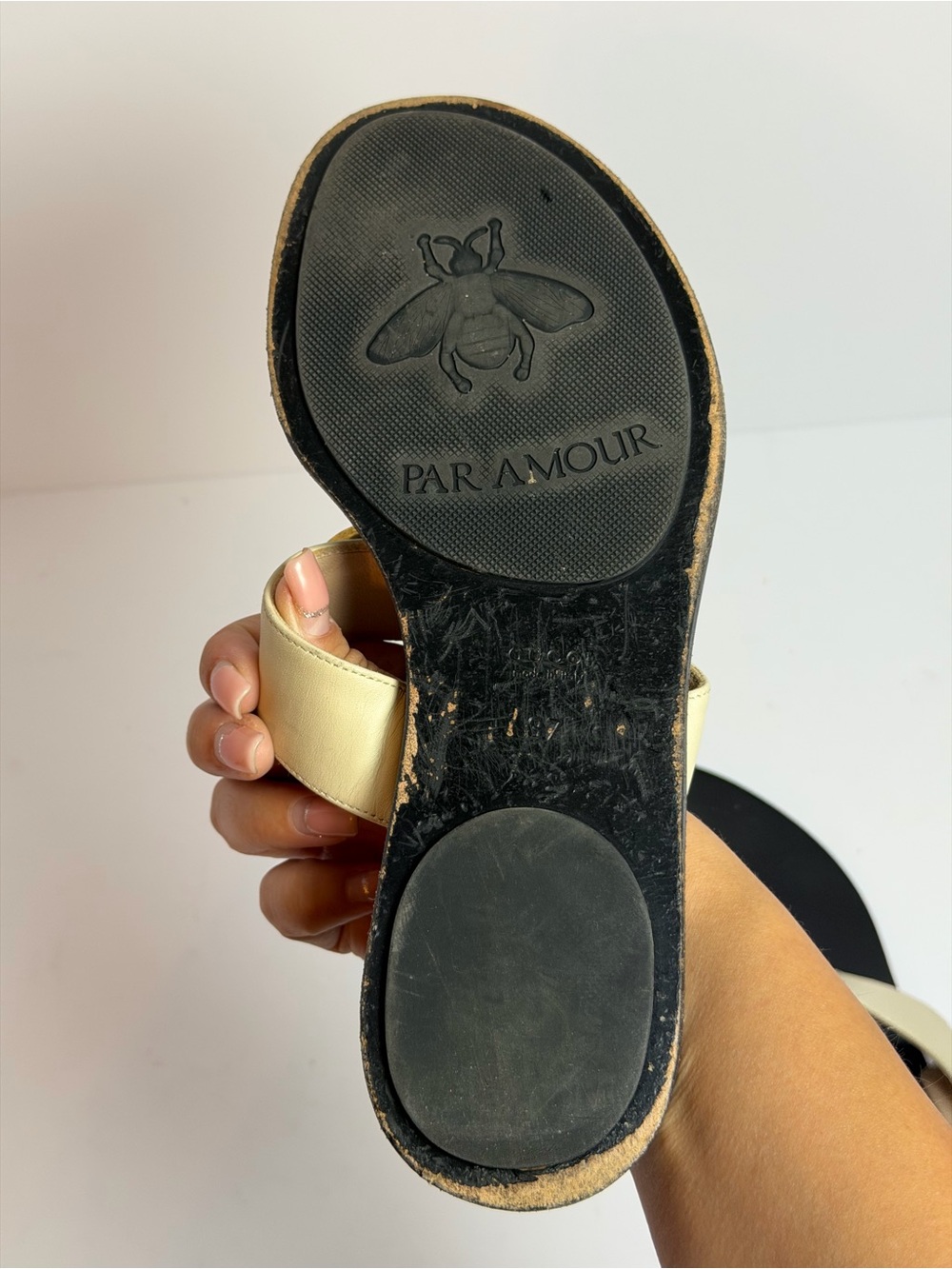 Gucci Marmont GG Logo Light Beige Thong Sandals Size 37 - Picture 7 of 13